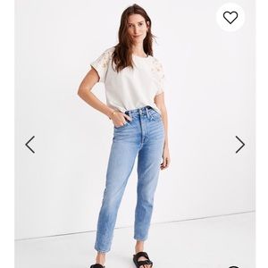 Madewell Mom Jean in Melva Wash, Size 26, VGUC